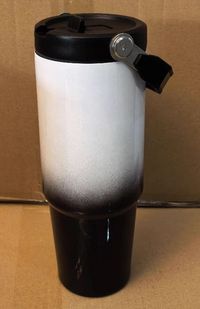 Tasse Isotherme en Acier Inoxydable 30oz avec Couvercle de Transport - Dégradé Prêt pour Sublimation